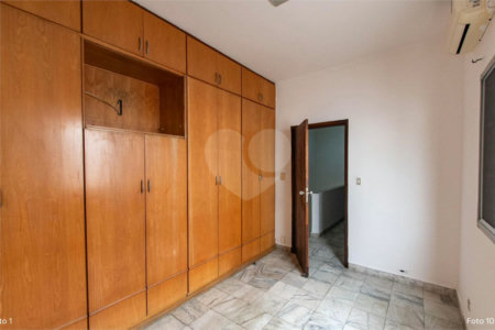Casa à venda com 3 quartos, sendo 1 suíte,  em Vila Mariana, São Paulo, SP