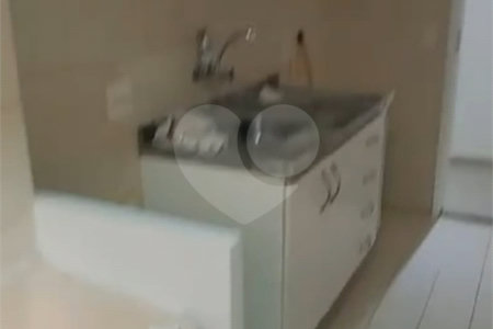 Apartamento à venda com 2 quartos em Jardim Ester Yolanda, São Paulo, SP