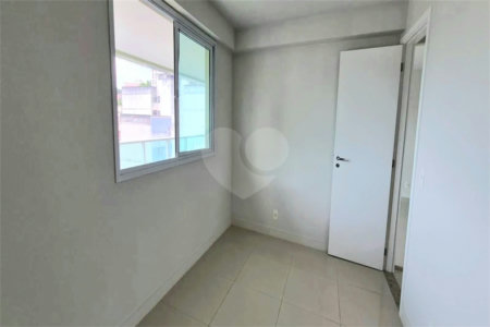 Apartamento à venda com 3 quartos, sendo 1 suíte, em Tijuca, Rio de Janeiro, RJ