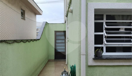 Casa à venda com 4 quartos em Jardim Peri, São Paulo, SP