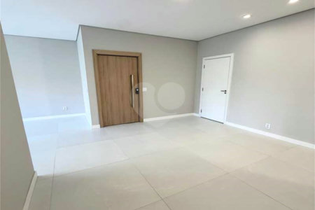 Apartamento à venda com 3 quartos, sendo 1 suíte, em Laranjeiras, Rio de Janeiro, RJ