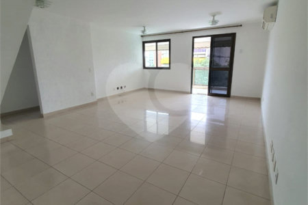 Cobertura à venda com 3 quartos, sendo 2 suítes, em Tijuca, Rio de Janeiro, RJ