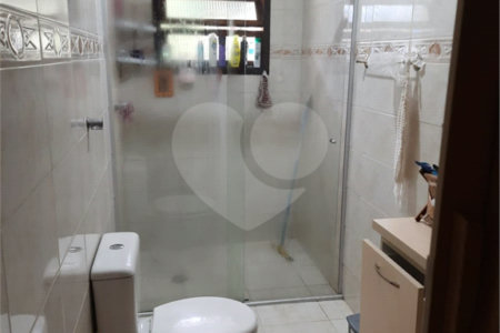 Casa à venda com 3 quartos, sendo 1 suíte, em Parque Terra Nova II, São Bernardo do Campo, SP
