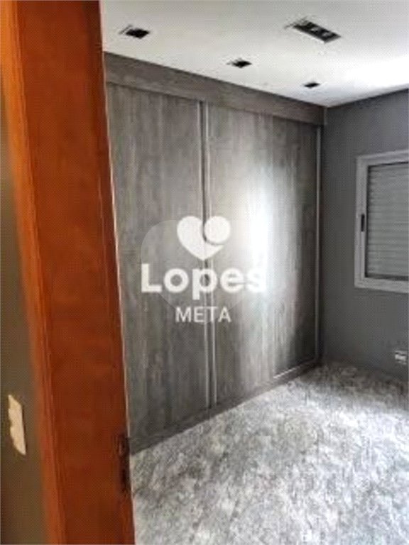 Apartamento à venda com 3 quartos, sendo 1 suíte, em Parque Residencial Aquarius, São José dos Campos, SP
