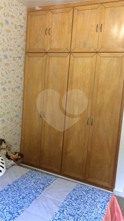 Casa à venda com 3 quartos, sendo 1 suíte,  no condomínio Alpes da Cantareira, Mairiporã - SP