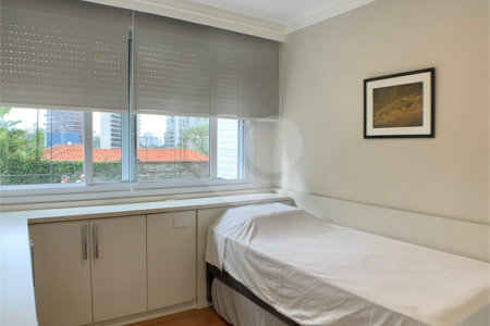 Apartamento à venda com 3 quartos, sendo 1 suíte, em Sumaré, São Paulo, SP