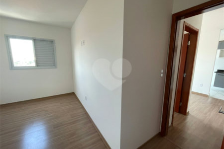 Apartamento à venda com 2 quartos, sendo 1 suíte,  em Parada Inglesa, São Paulo, SP