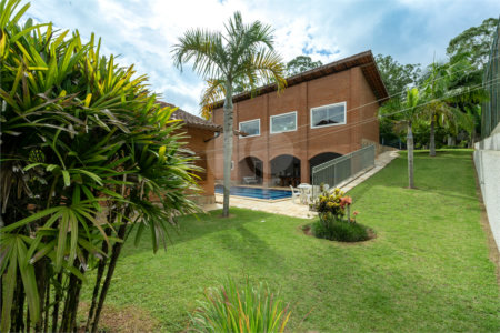 Sobrado à venda com 4 suítes em Vila Moraes, São Paulo, SP
