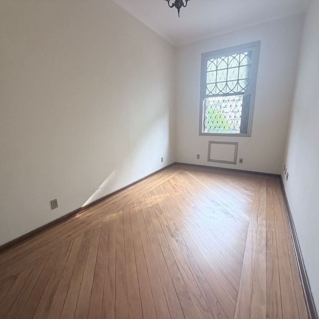 Casa Comercial com 2 dormitórios, 227 m² - venda por R$ 2.000.000 ou aluguel por R$ 9.605 - Vila Belmiro - Santos/SP