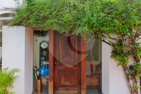 Casa à venda com 4 quartos, sendo 3 suítes, em Jardim Panorama, São Paulo, SP