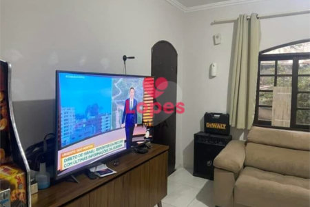 Casa à venda com 3 quartos, sendo 1 suíte, em Jardim Santa Inês Ii, São José dos Campos, SP