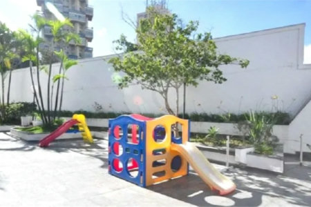 Apartamento à venda com 3 quartos, sendo 1 suíte,  em Vila Andrade, São Paulo, SP