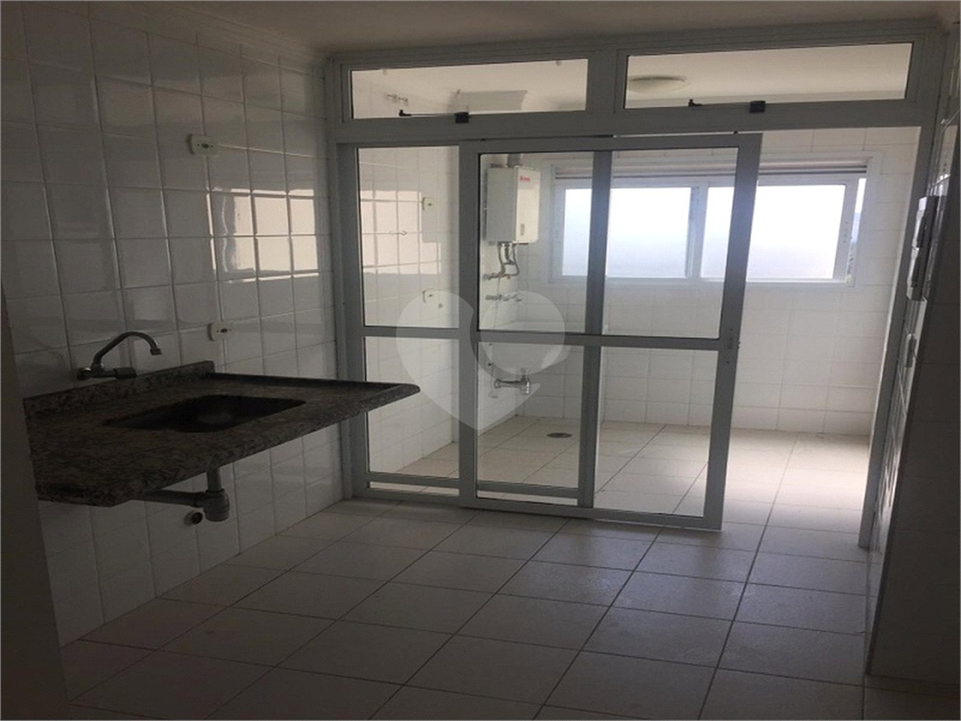 Apartamento à venda com 3 quartos, sendo 1 suíte, em Vila Nova Cachoeirinha, São Paulo, SP