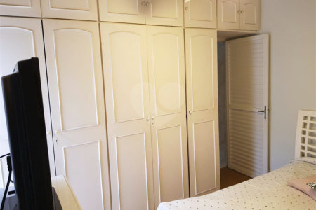 Casa à venda com 3 quartos, sendo 1 suíte, em Jardim Hípico, São Paulo, SP