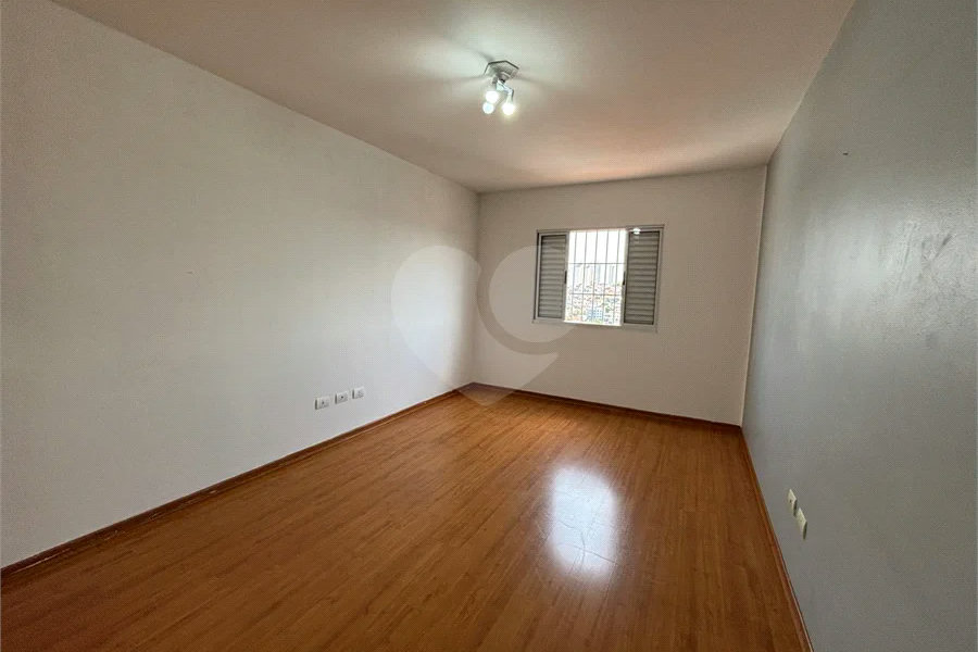 Sobrado à venda ou para alugar com 2 quartos em Vila Nova Cachoeirinha, São Paulo, SP
