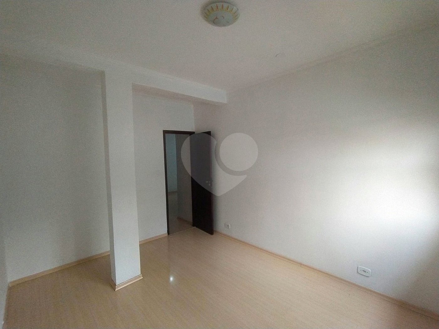 Casa à venda com 10 quartos, sendo 1 suíte, em Santa Teresinha, São Paulo, SP