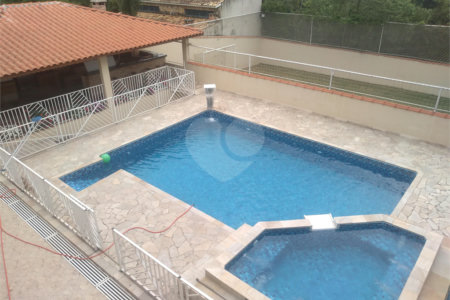 Chácara à venda com 4 suítes em Pirucaia, Mairiporã, SP