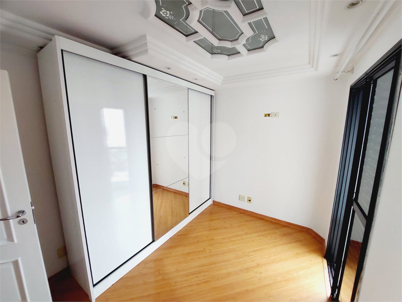 Apartamento para alugar com 3 quartos, sendo 1 suíte, em Vila Leopoldina, São Paulo, SP