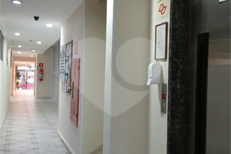Apartamento à venda com 2 quartos em Santana, São Paulo, SP