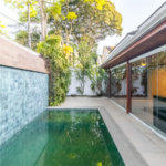 Casa à venda com 4 quartos, sendo 3 suítes, no condomínio Village Place, São Paulo - SP