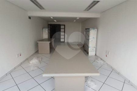 Prédio à venda ou para alugar em Vila Palmares, Santo André, SP