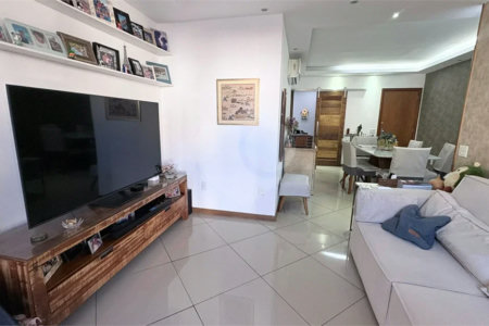Apartamento à venda com 3 quartos, sendo 1 suíte,  em Tijuca, Rio de Janeiro, RJ
