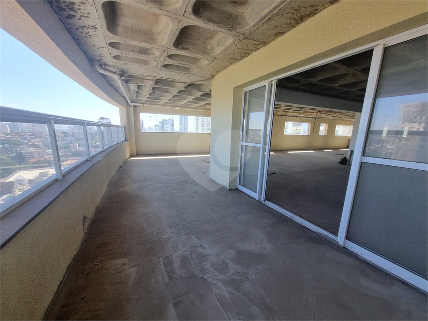 Apartamento à venda com 4 quartos, sendo 3 suítes, em Jardim Judith, Sorocaba, SP