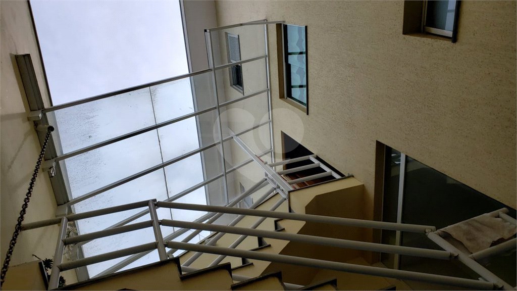 Sobrado à venda com 3 quartos, sendo 1 suíte,  em Parada Inglesa, São Paulo, SP