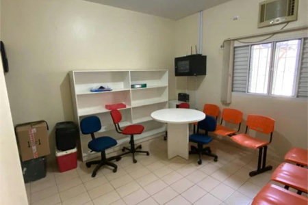 Casa à venda com 5 quartos no Centro, Balsas, MA
