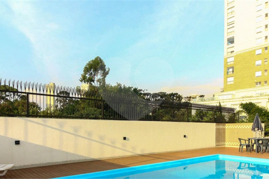 Apartamento à venda com 3 quartos, sendo 1 suíte, em Santana, São Paulo, SP