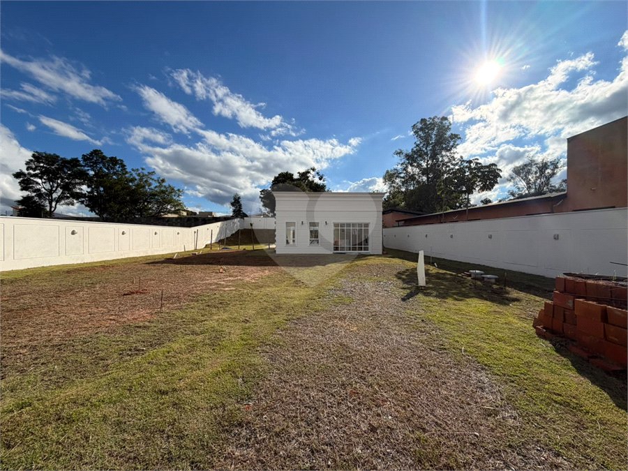 Casa à venda com 1 quarto no condomínio Village Saint Charbel, Araçoiaba da Serra - SP