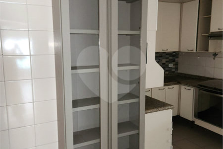 Apartamento à venda com 3 quartos, sendo 1 suíte, em Chácara Inglesa, São Paulo, SP