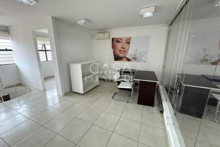 Salão para alugar em Vila Hortência, Sorocaba, SP