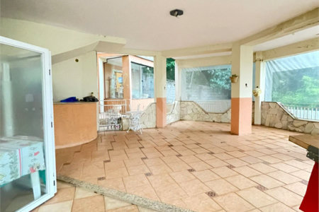 Casa à venda ou para alugar com 6 quartos, sendo 2 suítes, em Condomínio Portal dos Nobres, Atibaia, SP