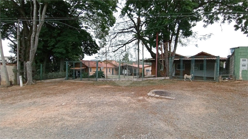 Chácara à venda com 3 quartos no Centro, Vinhedo, SP