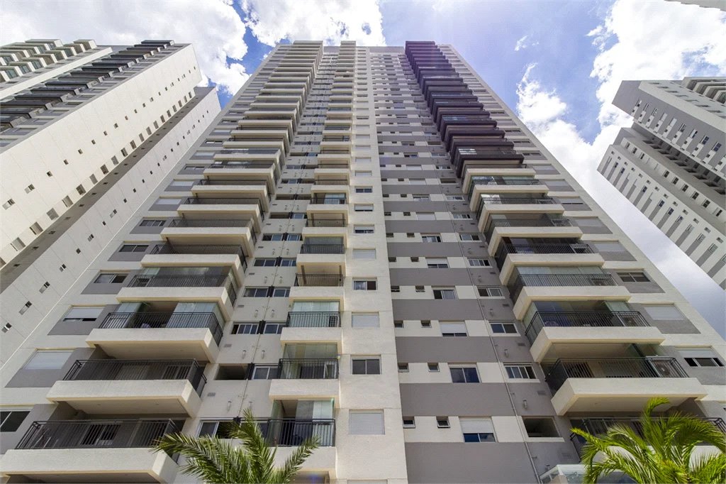 Apartamento à venda com 3 quartos, sendo 1 suíte, em Jardim Vazani, São Paulo, SP