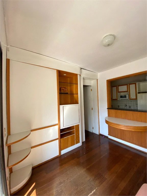 Apartamento à venda com 1 quarto em Vila Suzana, São Paulo, SP