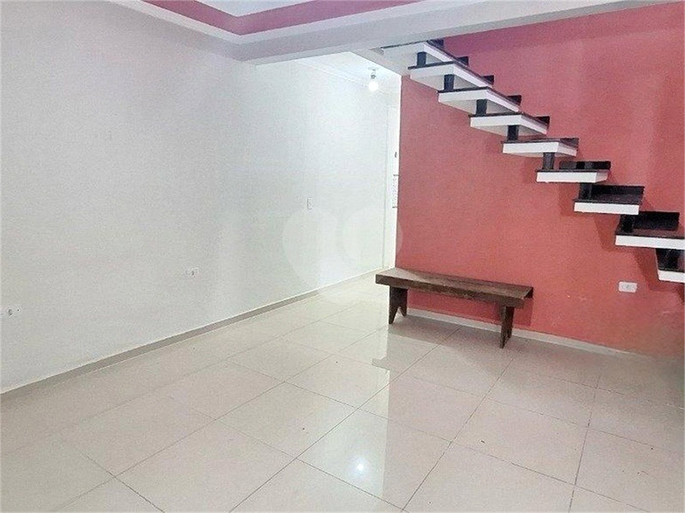 Casa à venda com 3 quartos, sendo 1 suíte, em Jardim dos Pássaros, Sorocaba, SP