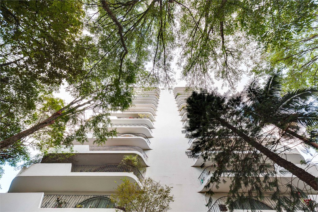 Apartamento à venda com 4 quartos, sendo 2 suítes, em Granja Julieta, São Paulo, SP