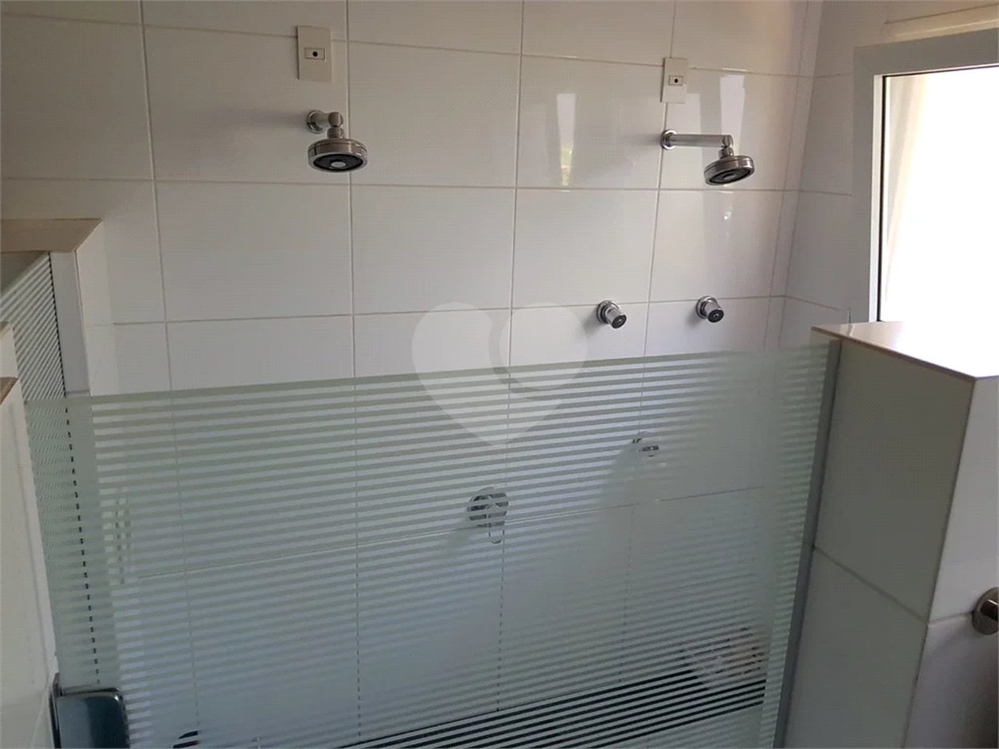 Casa à venda com 5 suítes em Chácara Malota, Jundiaí, SP
