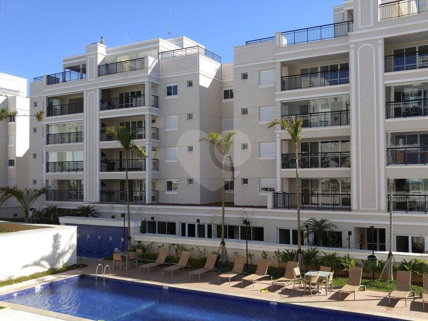 Apartamento à venda com 3 quartos, sendo 1 suíte, em Vila Irmãos Arnoni, São Paulo, SP
