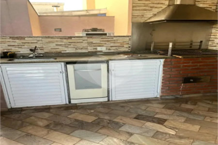 Apartamento à venda com 3 quartos, sendo 1 suíte,  em Parque Imperial, São Paulo, SP