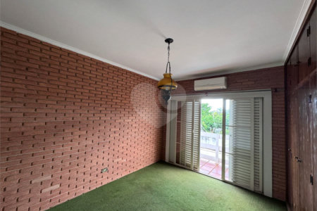 Sobrado à venda com 4 quartos, sendo 3 suítes, em Jardim América, Ribeirão Preto, SP
