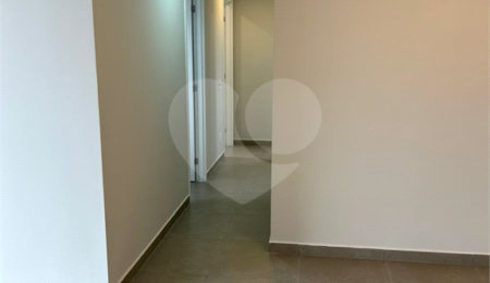 Apartamento à venda com 3 quartos, sendo 1 suíte,  em Jardim Caboré, São Paulo, SP