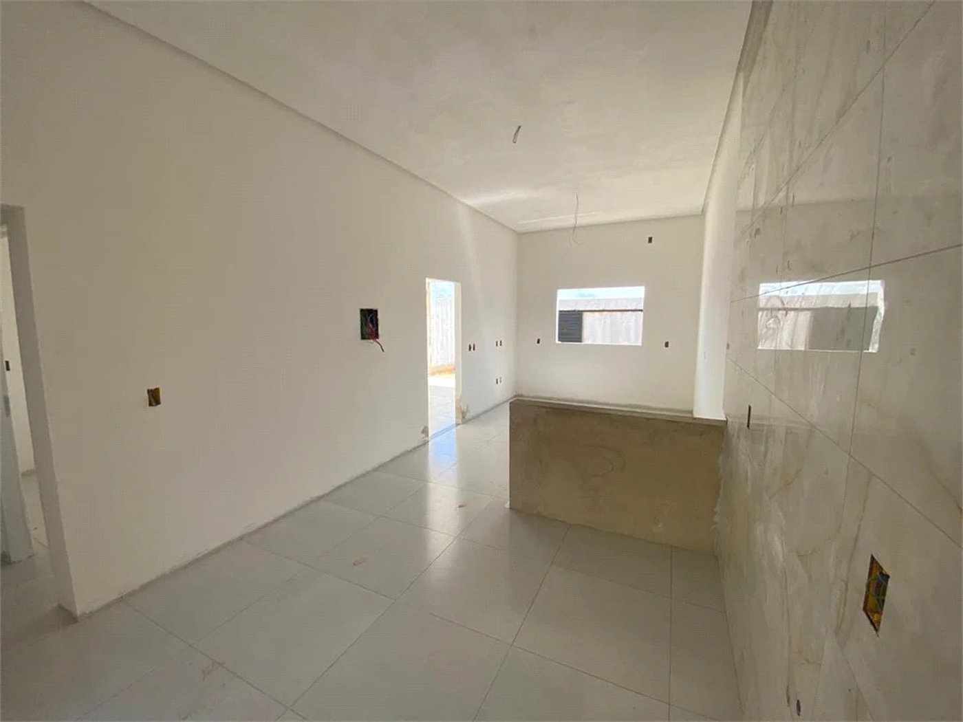 Casa à venda com 2 quartos, sendo 1 suíte,  em Residencial Mont'serrat, Balsas, MA