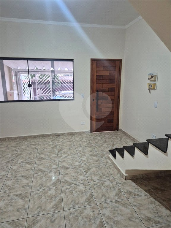 Casa à venda com 2 quartos, sendo 1 suíte,  em Vila Maricy, Guarulhos, SP