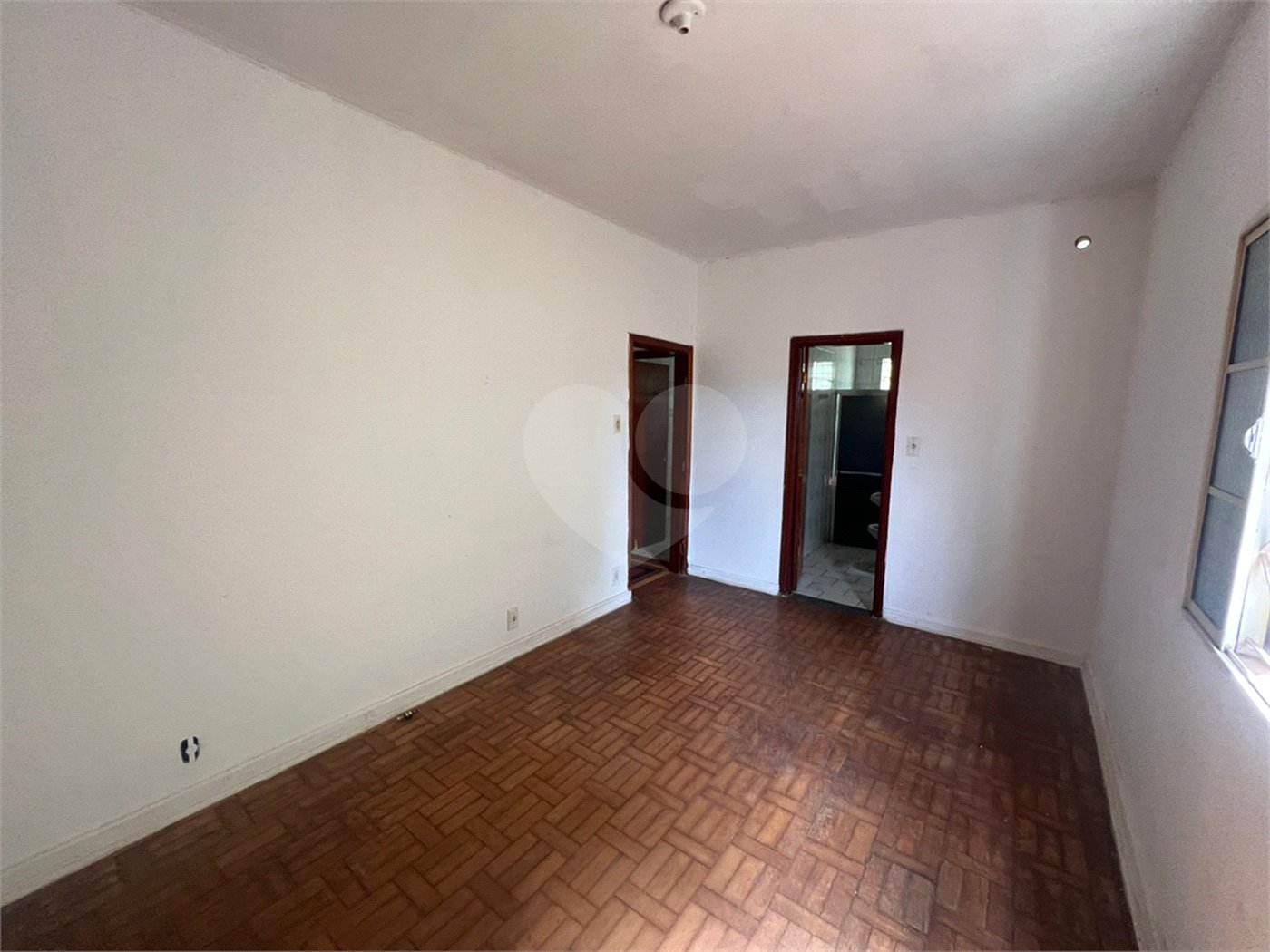 Casa à venda com 3 quartos, sendo 1 suíte,  em Jardim Itália, Itapetininga, SP