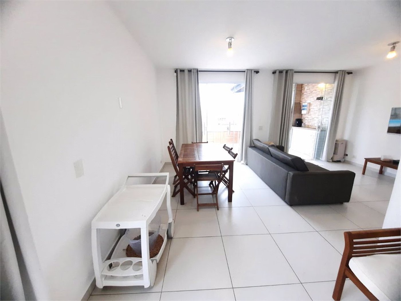 Apartamento Residencial à venda, Jardim Praiano, Guarujá - AP1215.