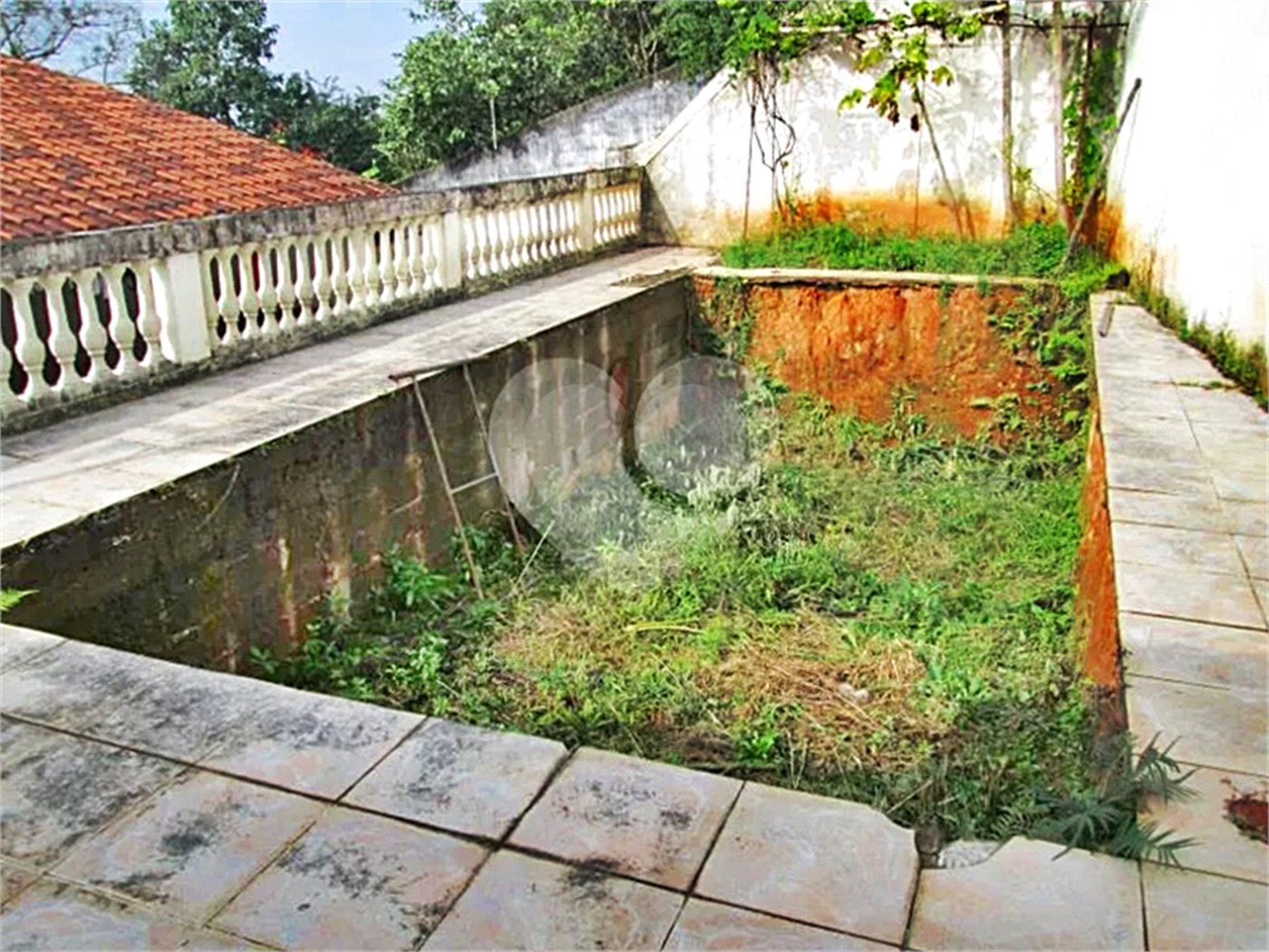 Sobrado à venda com 6 quartos, sendo 4 suítes, em Vila Albertina, São Paulo, SP