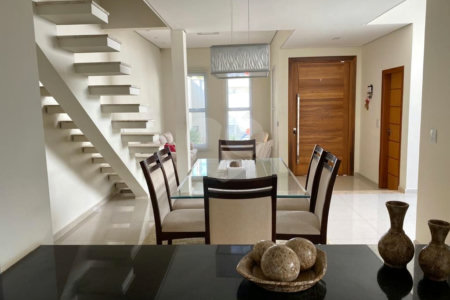 Casa à venda com 3 quartos, sendo 1 suíte, em Itu Novo Centro, Itu, SP